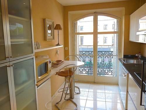 Lovely 2 Bed 2 Bath Apartment In Cannes On Rue Antibea Easy Walk To The Palais 224 Exteriör bild
